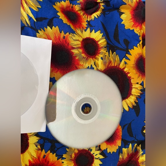 Walt Disney Gold The Fox And The Hound DVD Movie 83 Minutes - Picture 3 of 4